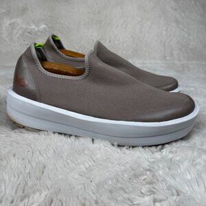 Oofos Oomg eeZee Low Shoes Loafers Recovery Slip On Women's Size 11 US